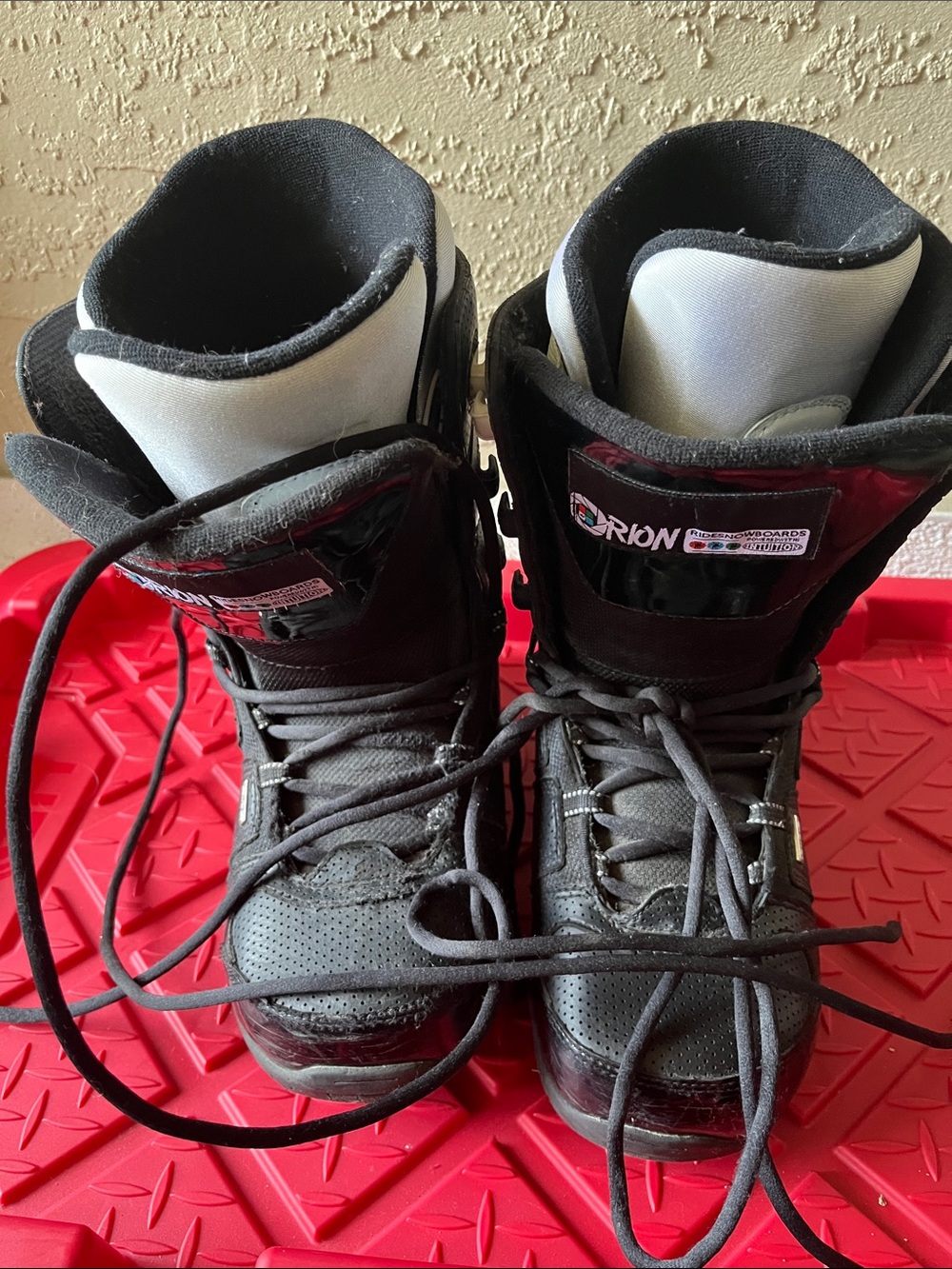 Orion Women's Black Snowboard Boots - Supportive, Comfortable  W Some scratches.